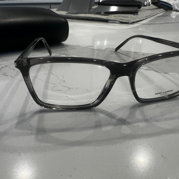 Saint Laurent frames - Picture 2 of 9